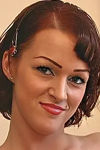 Актриса Сара Фэй — фото персоны