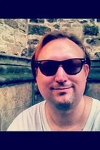 Актёр Джошуа Барнетт — фото персоны