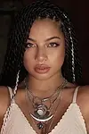 Актриса Киана Ледэ — превью фото персоны