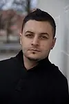 Актёр Mazi Khalighi — превью фото персоны