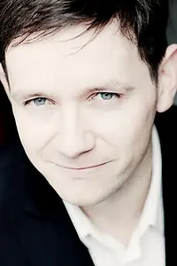 Актёр Йестин Дэвис — фото персоны