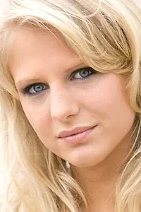 Актриса Annelien Coorevits — фото персоны