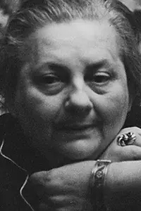Актриса Пера Аташева — фото персоны
