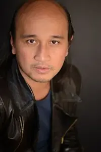 Актёр Walter Tabayoyong — фото персоны