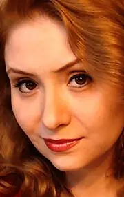 Актриса Рания Холдер — фото персоны