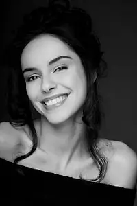 Актриса Елена Куччи — фото персоны