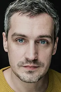 Актёр Павел Савинков — фото персоны