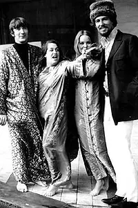 Актёр The Mamas and the Papas — фото персоны