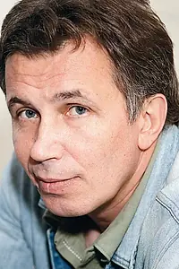 Актёр Олег Кузовков — фото персоны
