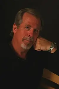 Актёр John McGilvary — фото персоны