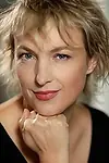 Актриса Анн-Жизель Гласс — превью фото персоны