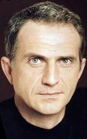 Актёр Филипп Сунер — фото персоны