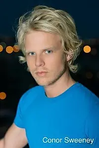Актёр Конор Суини — фото персоны