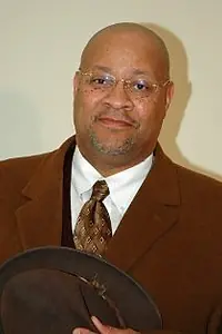 Актёр Карл Е. Брукс — главное фото персоны