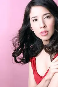 Актриса Jenny Jamora — фото персоны