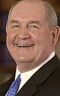 Актёр Sonny Perdue — главное фото персоны