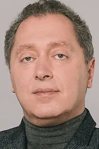 Актёр Рафаел Минасбекян — фото персоны