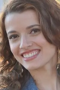 Актриса Жулия Фажарду — фото персоны