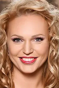 Актриса Алла Довлатова — фото персоны