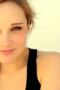 Актриса Джо Армениокс — фото персоны