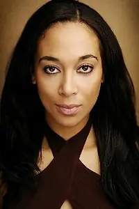 Актриса Sarah Akokhia — фото персоны