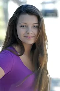 Актриса Ashley McGullam — фото персоны