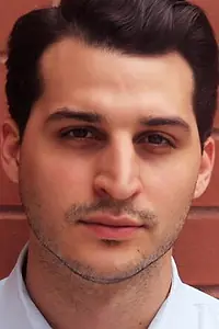 Актёр Volkan Eryaman — главное фото персоны