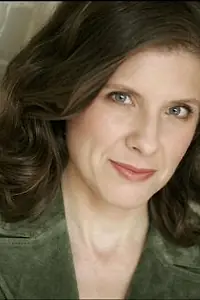 Актриса Evelyn Voura — фото персоны