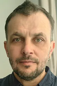 Актёр Игорь Минаков — фото персоны