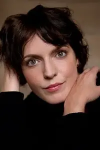 Актриса Fliss Walton — фото персоны