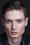 Актёр Денис Жариков — превью фото персоны