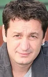 Актёр Юра Лункашу — фото персоны