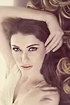 Актриса Дайана Менезес — превью фото персоны