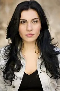 Актриса Sarah Armanious — фото персоны