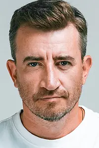 Актёр Анатолий Сергеев — фото персоны