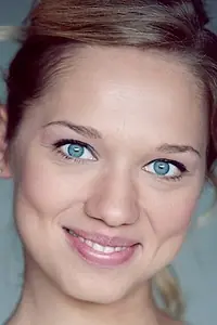 Актриса Ксения Теплова — фото персоны