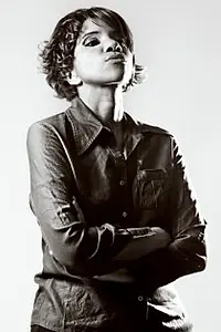 Актриса Pascale Kinanga — главное фото персоны