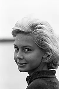 Актриса Луиз Эдлинд — фото персоны