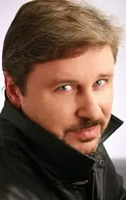Актёр Олег Лепенец — фото персоны
