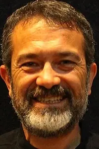 Актёр Хасан Шахинтюрк — фото персоны