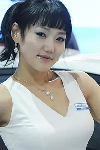 Актриса Si-eun Oh — фото персоны