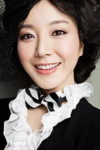 Актриса Ah-ryeong Min — фото персоны