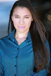 Актриса Sarah Attrill — фото персоны