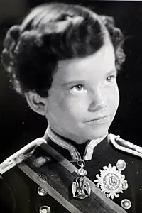 Актёр Мики Кун — фото персоны