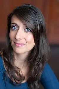Актриса Jenn Ruzumna — фото персоны