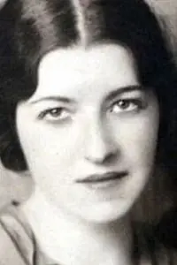Актриса Луэлла Джиа — главное фото персоны