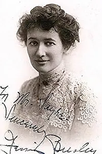 Актриса Jessie Busley — фото персоны