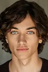 Актёр Гэвин Касаленьо — превью фото персоны