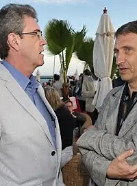 Актёр Piers Handling — фото персоны
