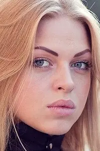 Актриса Яна Глущенко — фото персоны